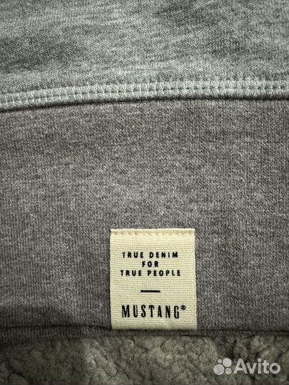 Свитшот мужской Mustang, XXL, новый