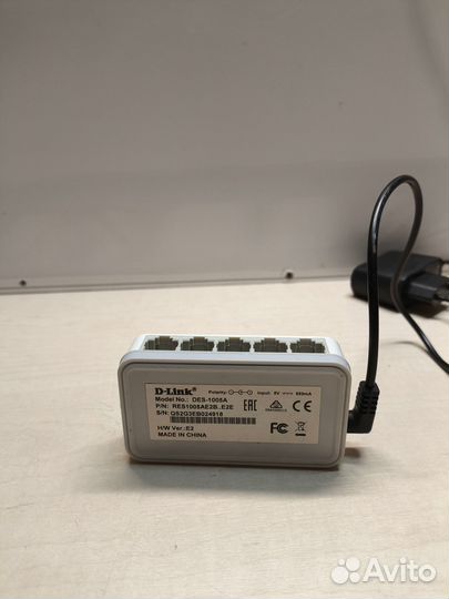 Свитч D-Link DES-1005A