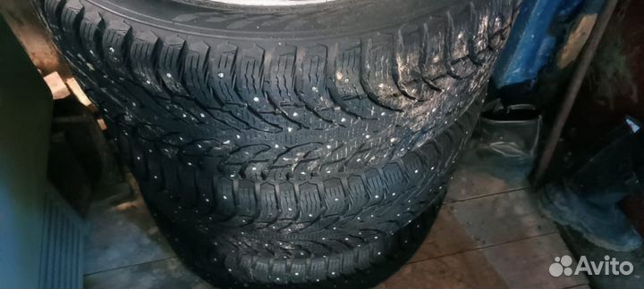 Nokian Tyres Hakkapeliitta 9 SUV 285/45 R22