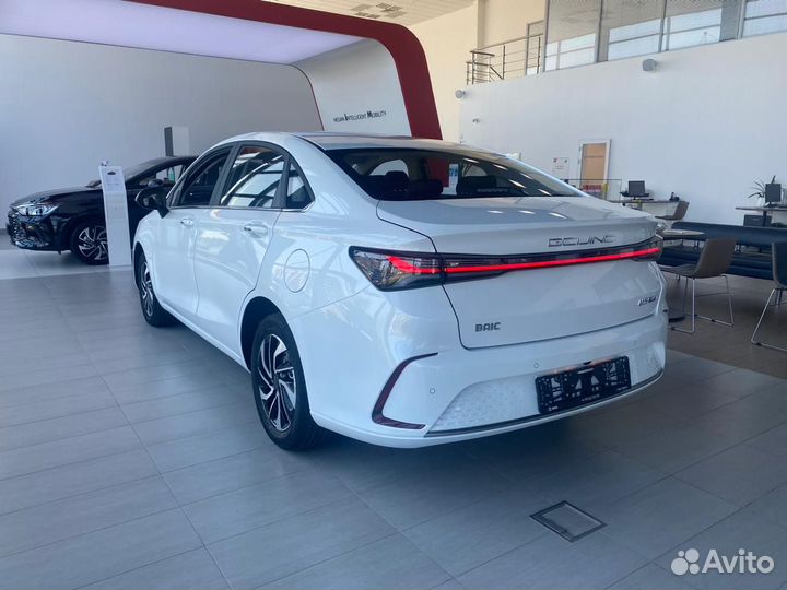 BAIC U5 Plus 1.5 CVT, 2023