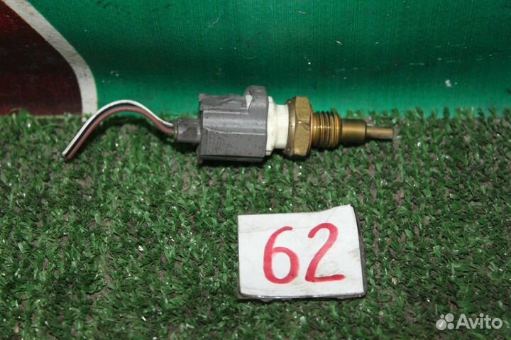 Датчик температуры ож Toyota Avensis AZT250