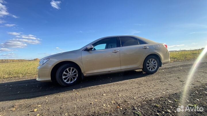 Toyota Camry 2.5 AT, 2013, 234 569 км