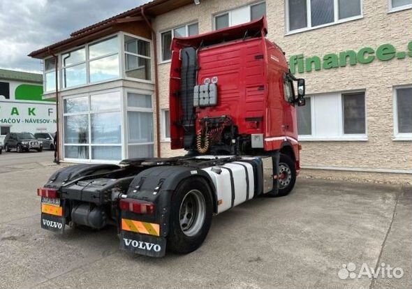 В разборке грузовик Volvo,FH 2001-2005