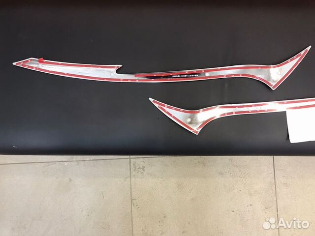 Накладки на фары Toyota RAV4 (2012-2019)