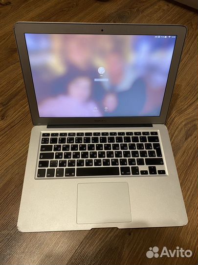 Apple MacBook Air 13 2010