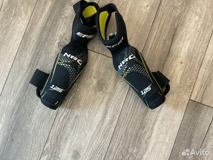 Комплект нагрудник + налакотники Efsi