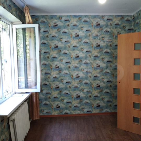 2-к. квартира, 38 м², 1/9 эт.