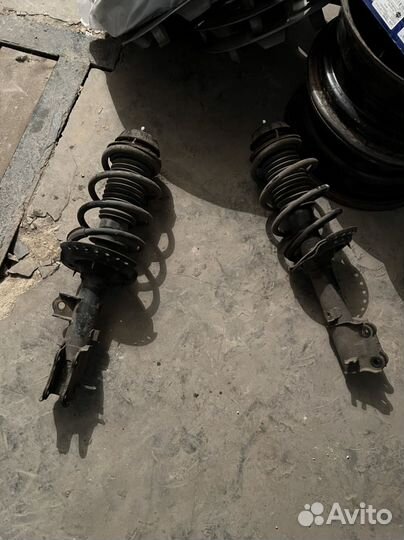 Передние стойки киа рио 3