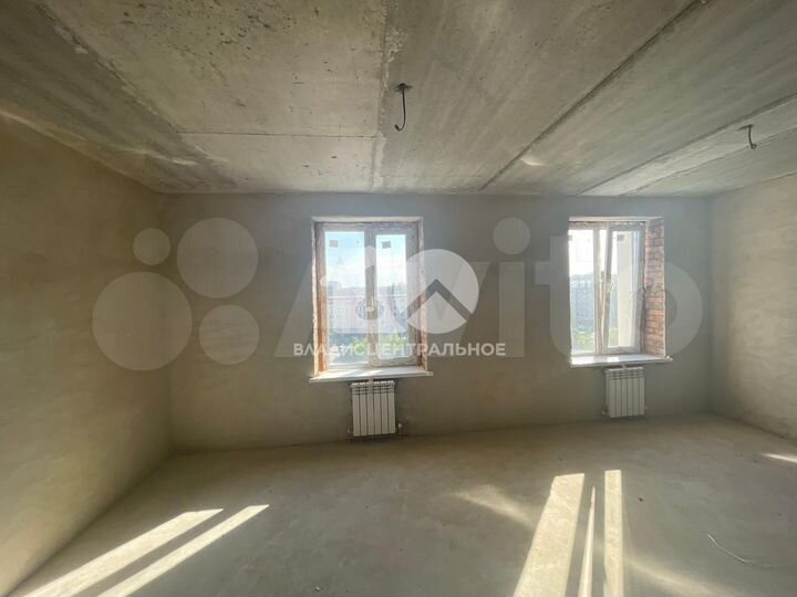 3-к. квартира, 71 м², 7/10 эт.