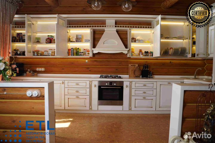 Система умной подсветки кухни и мебели в нескольки