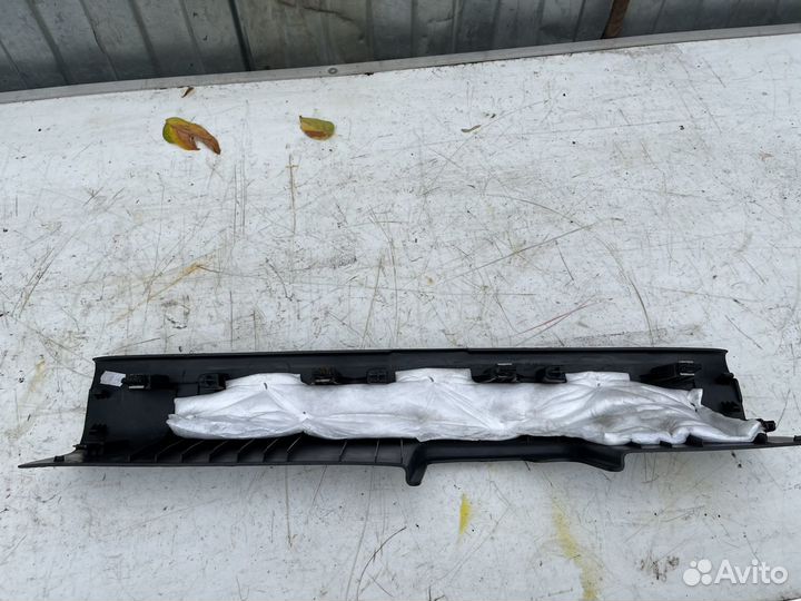 Накладка порога (внутренняя) Hyundai ix35 2009-201