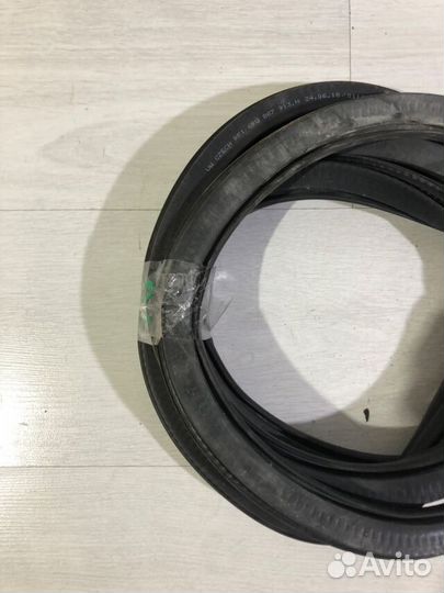 Уплотнитель двери задний левый volkswagen polo 5 р