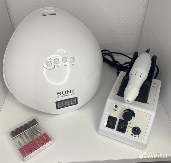 Набор для маникюра новый. Лампа, фрезер