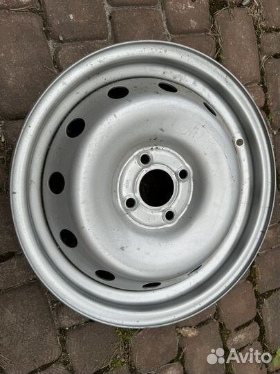 Диск колесный R15 6J x 15H2 4x100 D 60.1 ET 50