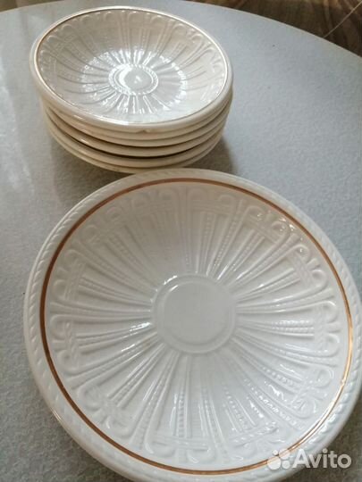 Тарелки