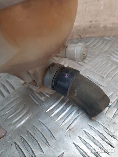 Бачок расширительный Peugeot 207 хэтчбэк 3 дв. 1.6