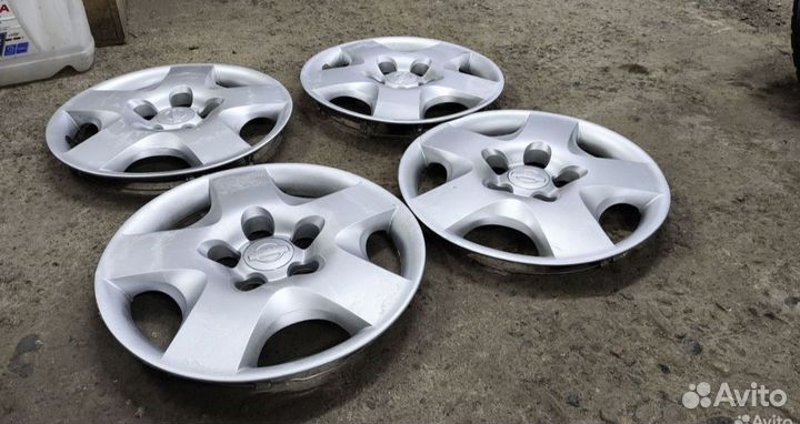Колпаки на колеса r 15 nissan