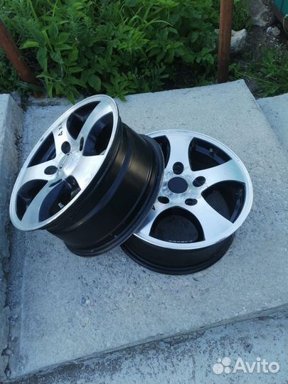 Продам литые диски