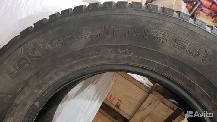 Nokian Tyres Hakkapeliitta 8 285/60 R18