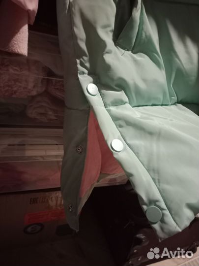 Пуховик зимний женский 42 44