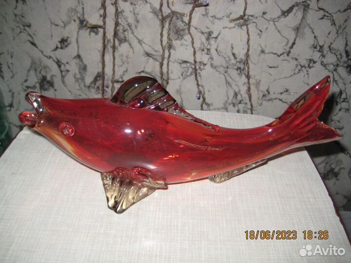 Статуэтка фарфор