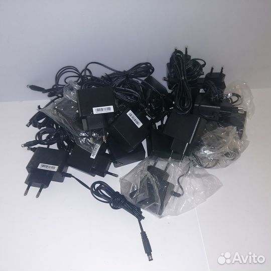 Блок питания 12v (1A, 1.2A, 1.5A)