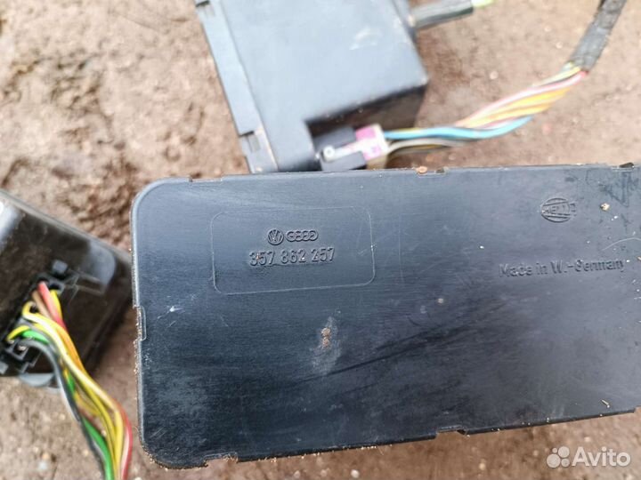 Компрессор центрального замка Ауди Фольцваген б3