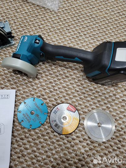 Мини болгарка makita dmc300