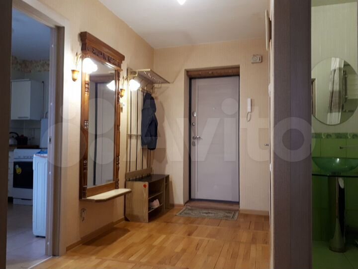 2-к. квартира, 56 м², 3/9 эт.
