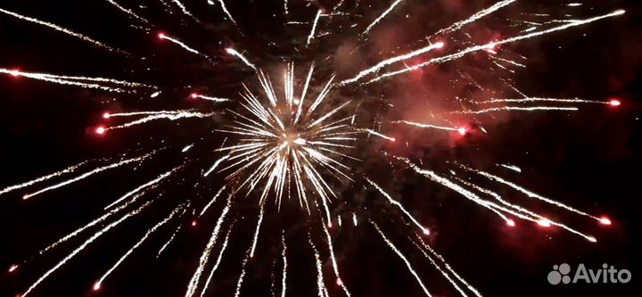 Салют фейерверк пиротехнические шоу