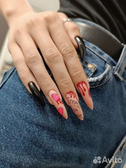 Маникюр педикюр