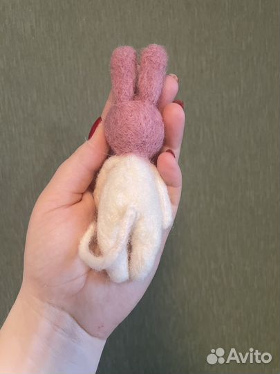 Игрушка валенная из шерсти