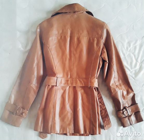 Кожаная куртка и Пальто Женские