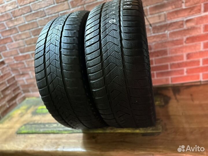 Pirelli Winter Sottozero 3 245/40 R19 98V