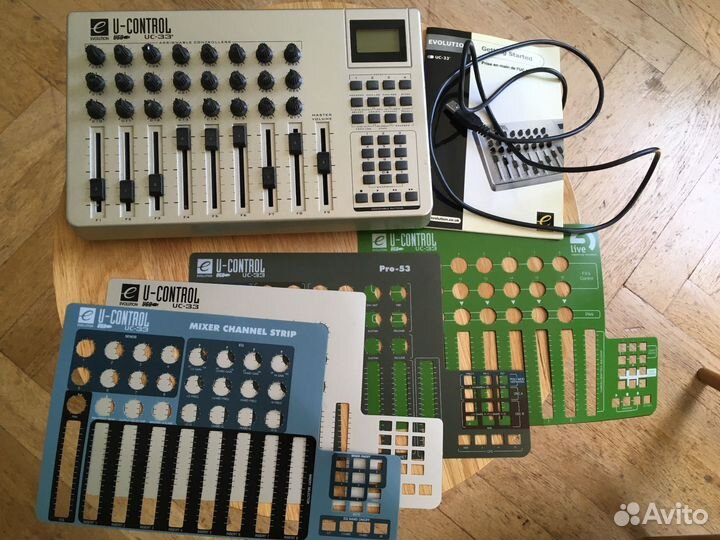 Миди контроллер (Evolution U-Control UC-33e)
