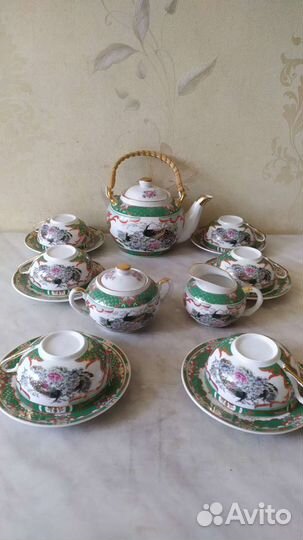 Сервиз 15предм.без короб.есть недочет. В описание