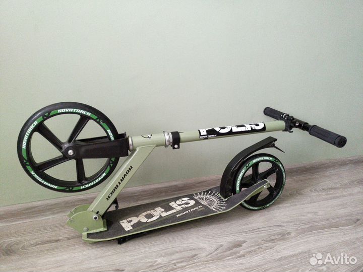 Самокат Novatrack 