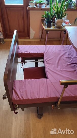 Кровать для лежачих больных бу