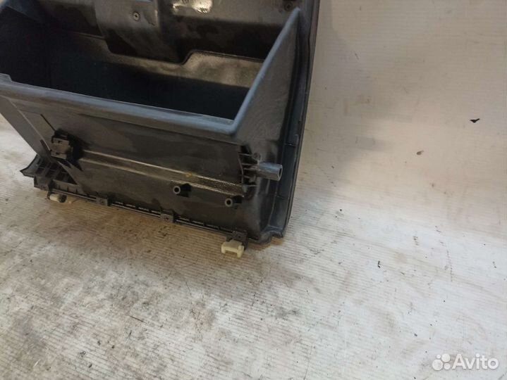 Nissan primera p10 бардачок