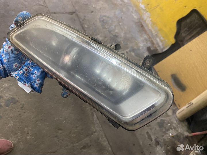 Фара противотуманная VW Polo V