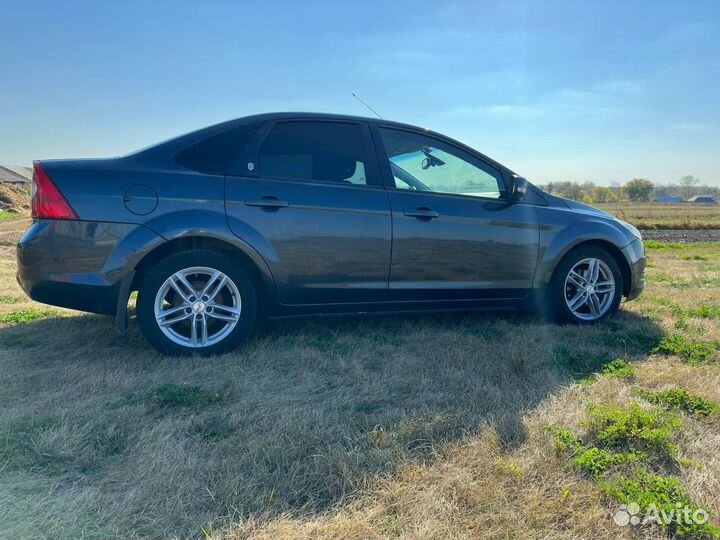 Ford Focus 1.6 МТ, 2008, 263 000 км