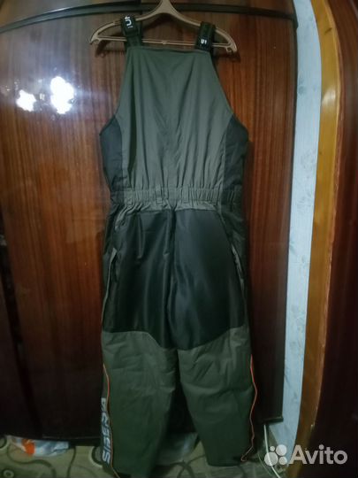 Зимний костюм для рыбалки и охоты