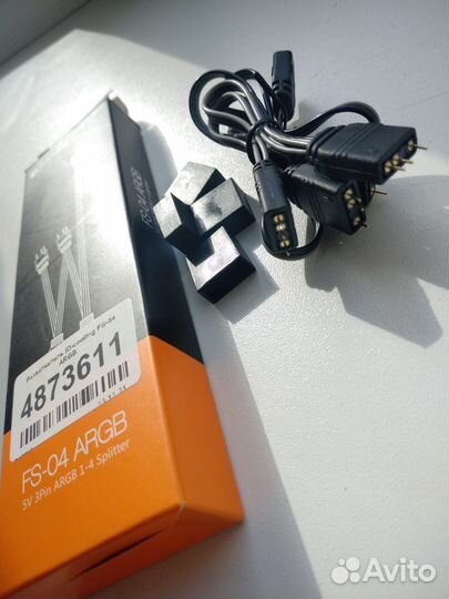 Thermalright TY-14013R / argb хаб / 4pin хаб