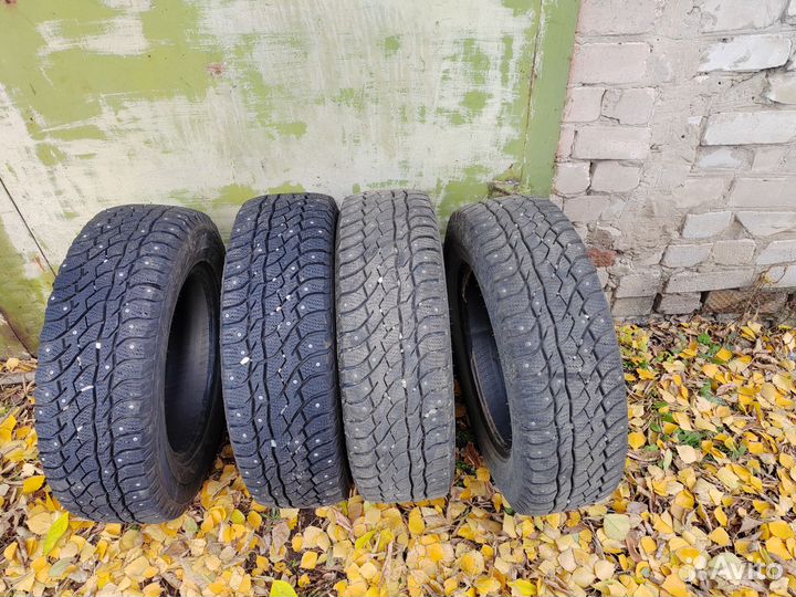 Viatti Bosco Nordico V-523 215/65 R16