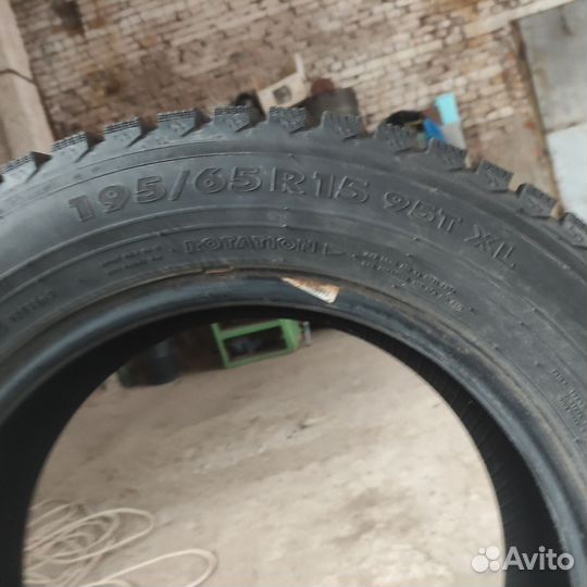 Nokian Tyres Hakkapeliitta 5 195/65 R15