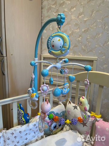 Мобиль на кроватку с проектором