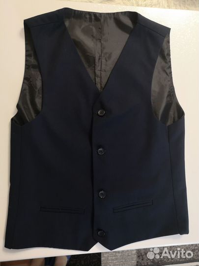 Школьный жилет темно-синий