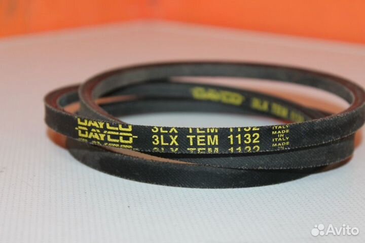 Ремень 3LX 1132 бу. 1996