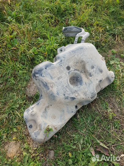 Топливный бак LADA xray