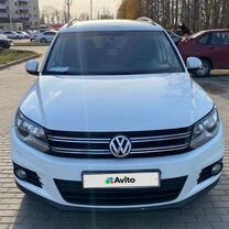 Volkswagen Tiguan 1.4 MT, 2015, 61 800 км, с пробегом, цена 1 100 000 руб.